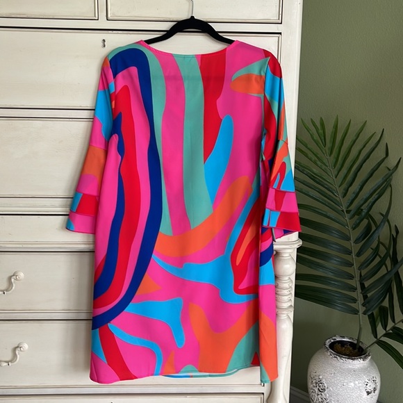 Boutique brand dress. Size M - Picture 3 of 5